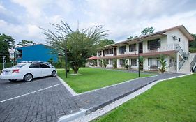 Condo's Vista Al Volcan